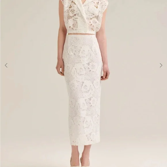 Scanlan Theodore Lace Skirt - Picture 1 of 3